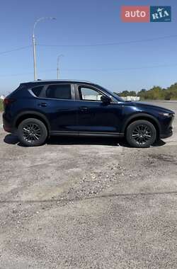 Позашляховик / Кросовер Mazda CX-5 2020 в 