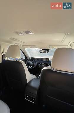 Позашляховик / Кросовер Mazda CX-5 2024 в 