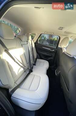 Позашляховик / Кросовер Mazda CX-5 2024 в 