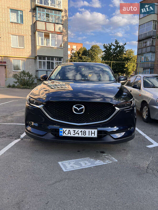 Внедорожник / Кроссовер Mazda CX-5 2017 в 