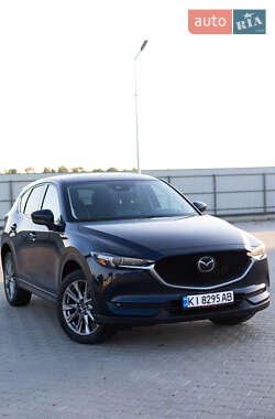 Позашляховик / Кросовер Mazda CX-5 2020 в 