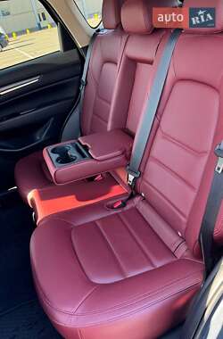 Позашляховик / Кросовер Mazda CX-5 2023 в 
