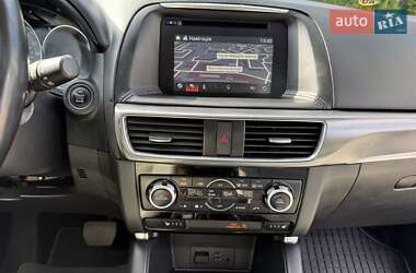 Позашляховик / Кросовер Mazda CX-5 2016 в 