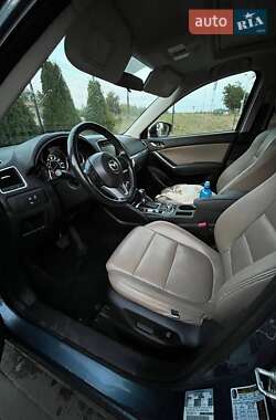 Внедорожник / Кроссовер Mazda CX-5 2016 в 