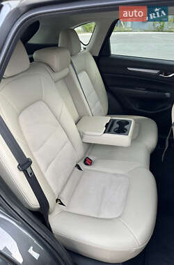 Внедорожник / Кроссовер Mazda CX-5 2019 в 
