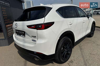 Внедорожник / Кроссовер Mazda CX-5 2023 в 
