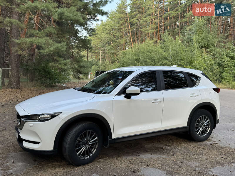 Внедорожник / Кроссовер Mazda CX-5 2017 в Полтаве