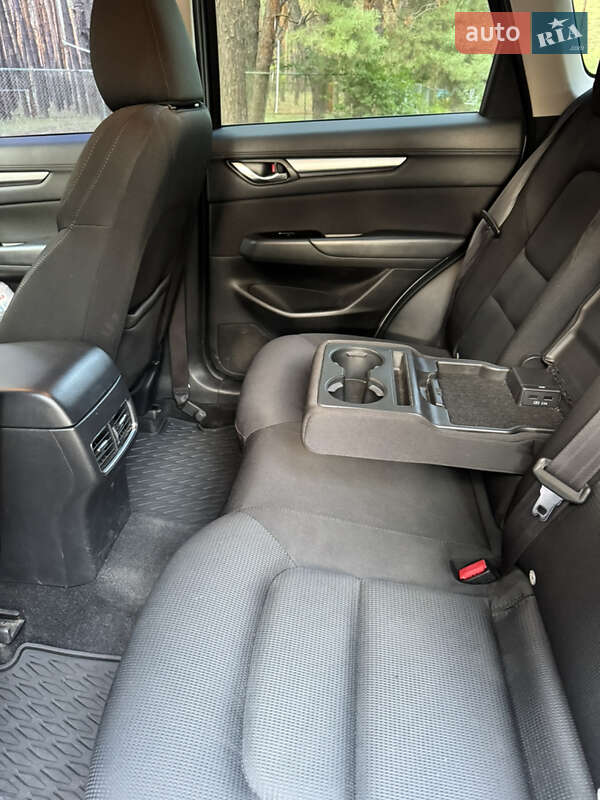 Внедорожник / Кроссовер Mazda CX-5 2017 в Полтаве