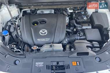 Позашляховик / Кросовер Mazda CX-5 2019 в 