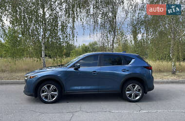 Позашляховик / Кросовер Mazda CX-5 2022 в 