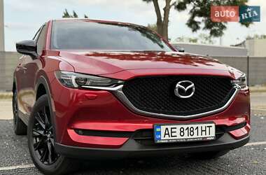 Позашляховик / Кросовер Mazda CX-5 2020 в 