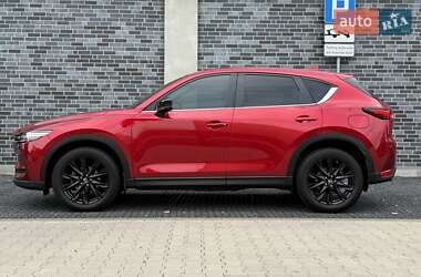 Позашляховик / Кросовер Mazda CX-5 2020 в 