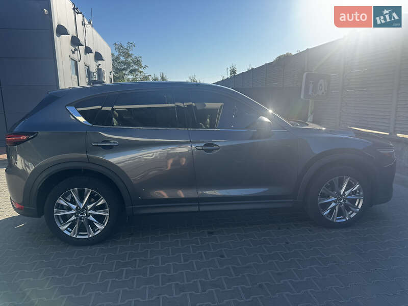 Внедорожник / Кроссовер Mazda CX-5 2018 в Киеве фото 3 Внедорожник / Кроссовер Mazda CX-5 2018 в Киеве