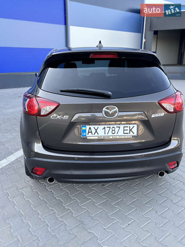 Позашляховик / Кросовер Mazda CX-5 2015 в Рівному
