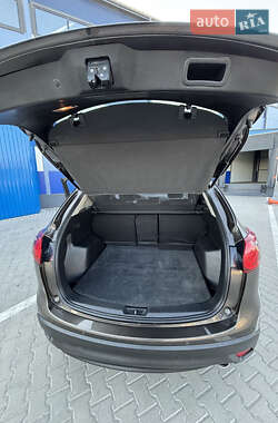 Внедорожник / Кроссовер Mazda CX-5 2015 в 