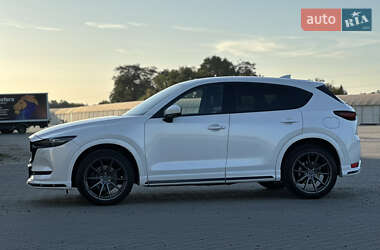 Позашляховик / Кросовер Mazda CX-5 2019 в 