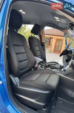 Позашляховик / Кросовер Mazda CX-5 2012 в 