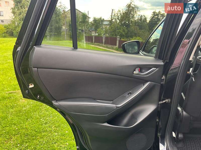 Внедорожник / Кроссовер Mazda CX-5 2015 в Львове