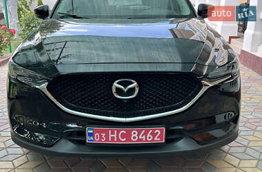 Позашляховик / Кросовер Mazda CX-5 2018 в 