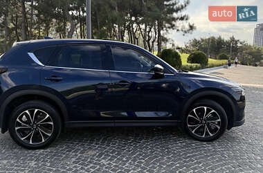 Внедорожник / Кроссовер Mazda CX-5 2022 в 