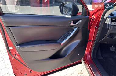Позашляховик / Кросовер Mazda CX-5 2012 в 