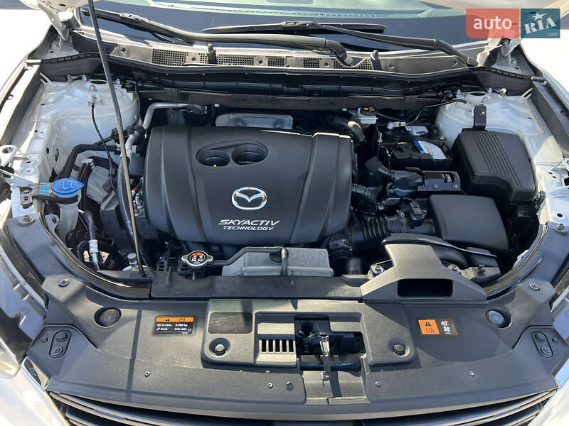 Внедорожник / Кроссовер Mazda CX-5 2016 в Киеве