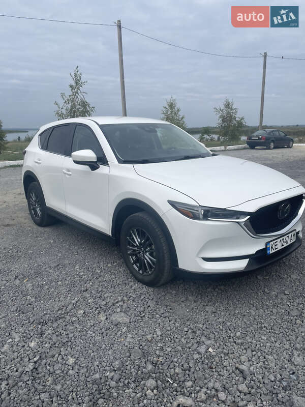Позашляховик / Кросовер Mazda CX-5 2021 в 