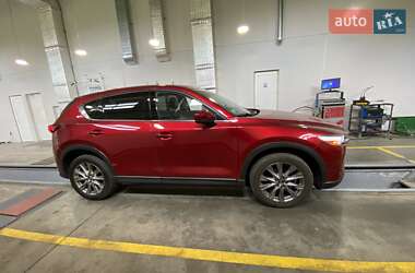 Позашляховик / Кросовер Mazda CX-5 2019 в 