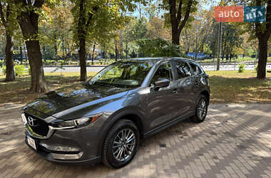 Внедорожник / Кроссовер Mazda CX-5 2017 в Киеве