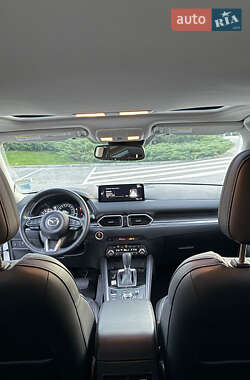 Позашляховик / Кросовер Mazda CX-5 2022 в 