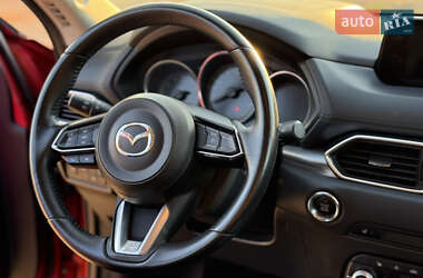 Позашляховик / Кросовер Mazda CX-5 2019 в 
