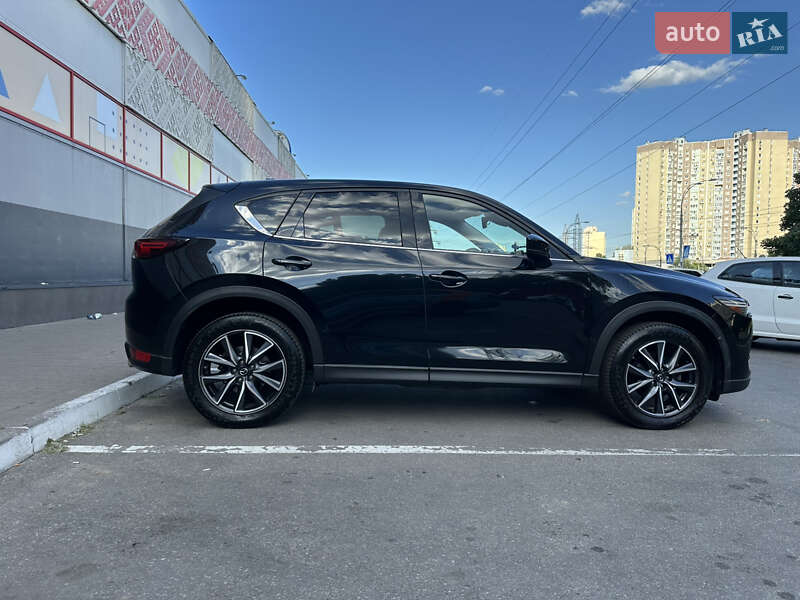 Позашляховик / Кросовер Mazda CX-5 2017 в Києві