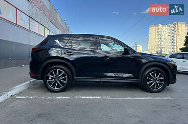 Внедорожник / Кроссовер Mazda CX-5 2017 в 
