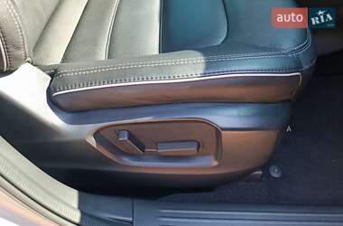 Позашляховик / Кросовер Mazda CX-5 2023 в 
