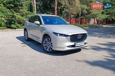 Позашляховик / Кросовер Mazda CX-5 2023 в 