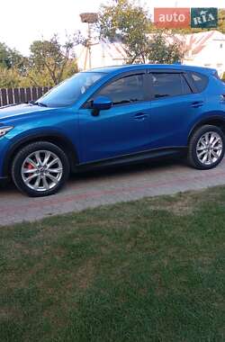 Позашляховик / Кросовер Mazda CX-5 2012 в 