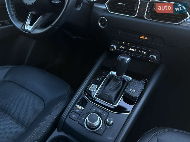 Внедорожник / Кроссовер Mazda CX-5 2022 в Черновцах