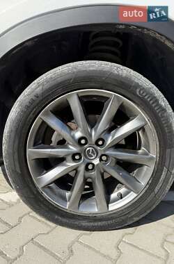 Позашляховик / Кросовер Mazda CX-5 2016 в 