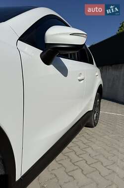 Позашляховик / Кросовер Mazda CX-5 2016 в 