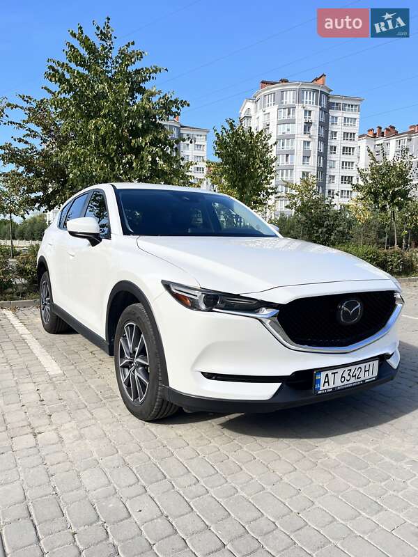 Внедорожник / Кроссовер Mazda CX-5 2018 в 