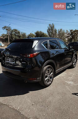 Внедорожник / Кроссовер Mazda CX-5 2018 в 