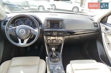Позашляховик / Кросовер Mazda CX-5 2013 в 