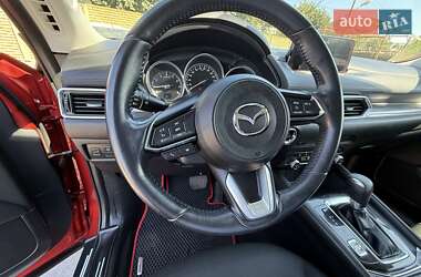 Внедорожник / Кроссовер Mazda CX-5 2019 в  фото 16 Внедорожник / Кроссовер Mazda CX-5 2019 в