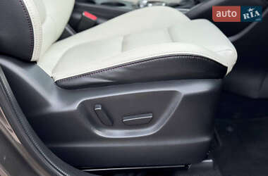 Внедорожник / Кроссовер Mazda CX-5 2016 в 