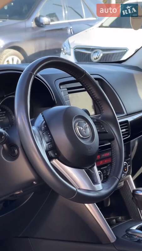 Позашляховик / Кросовер Mazda CX-5 2014 в Чернівцях