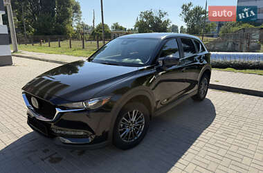 Позашляховик / Кросовер Mazda CX-5 2020 в 