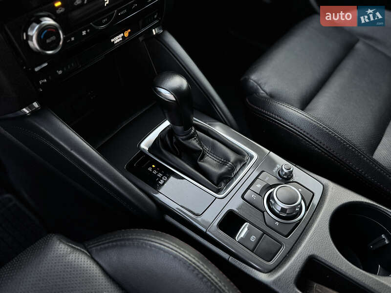 Позашляховик / Кросовер Mazda CX-5 2015 в Луцьку