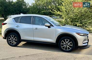 Внедорожник / Кроссовер Mazda CX-5 2018 в 