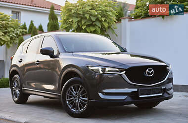 Внедорожник / Кроссовер Mazda CX-5 2018 в 