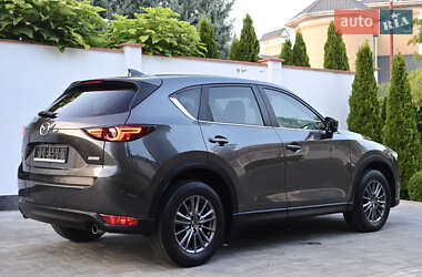 Внедорожник / Кроссовер Mazda CX-5 2018 в 